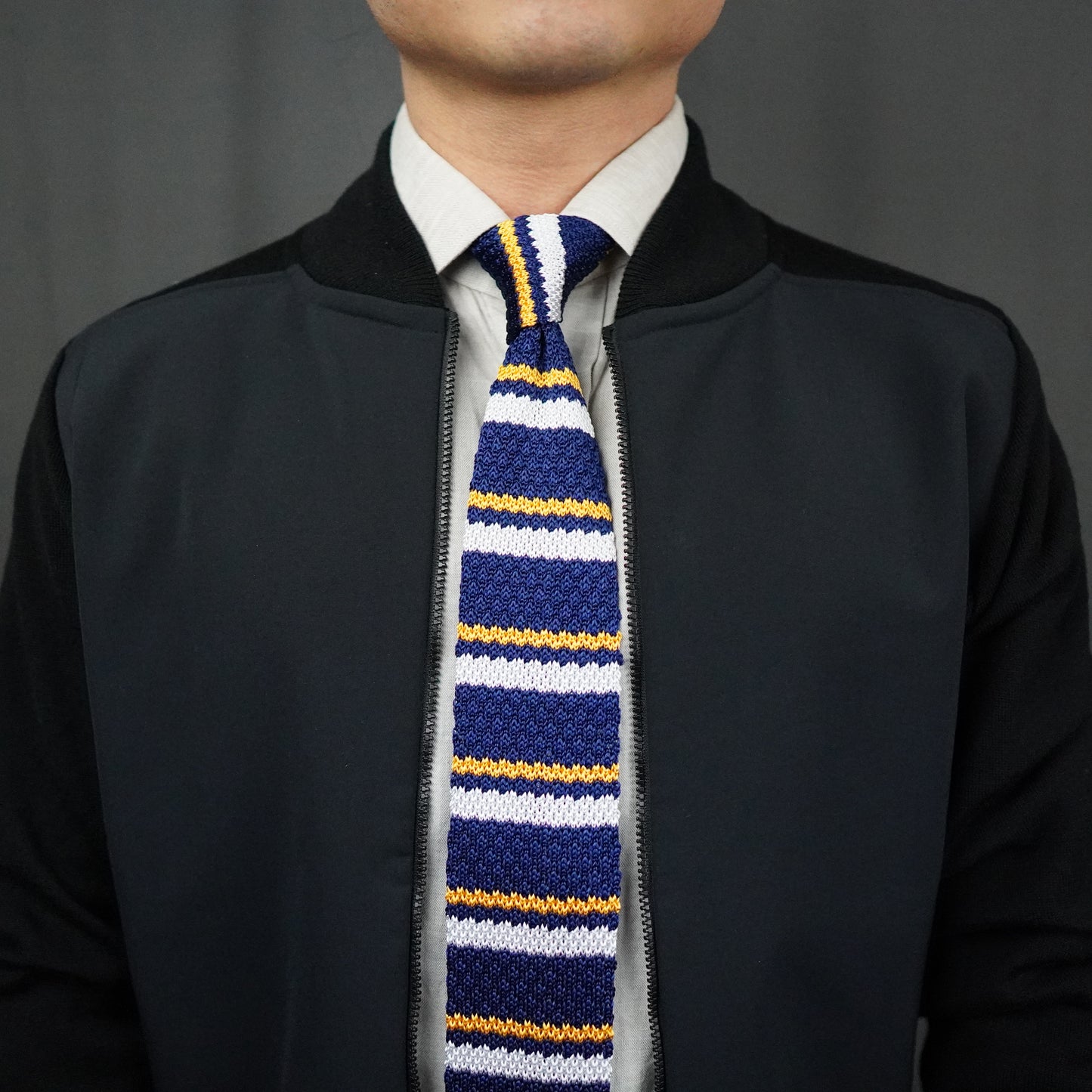 the los angeles silk knit tie chestie