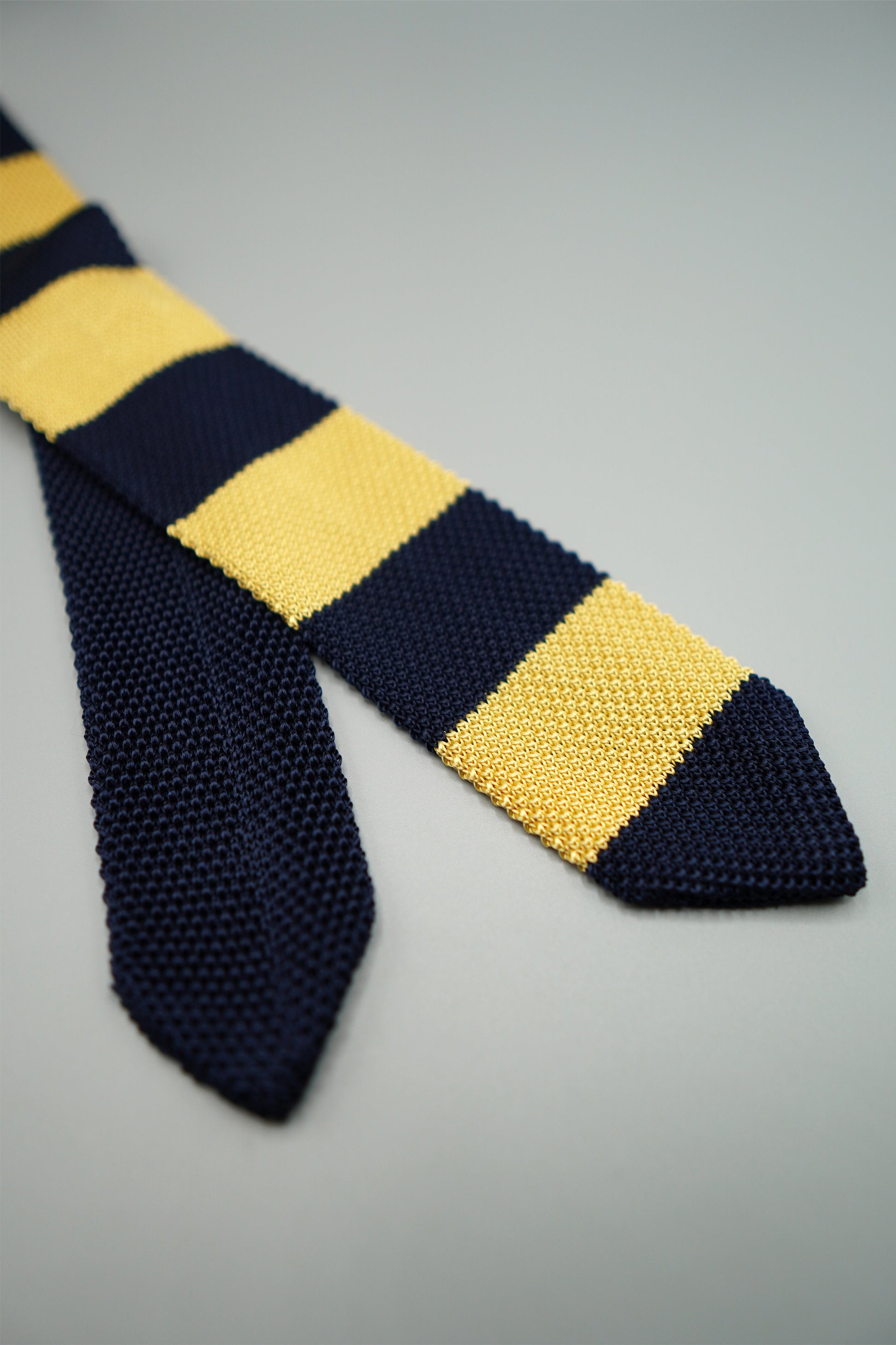 the paris silk knit tie angled