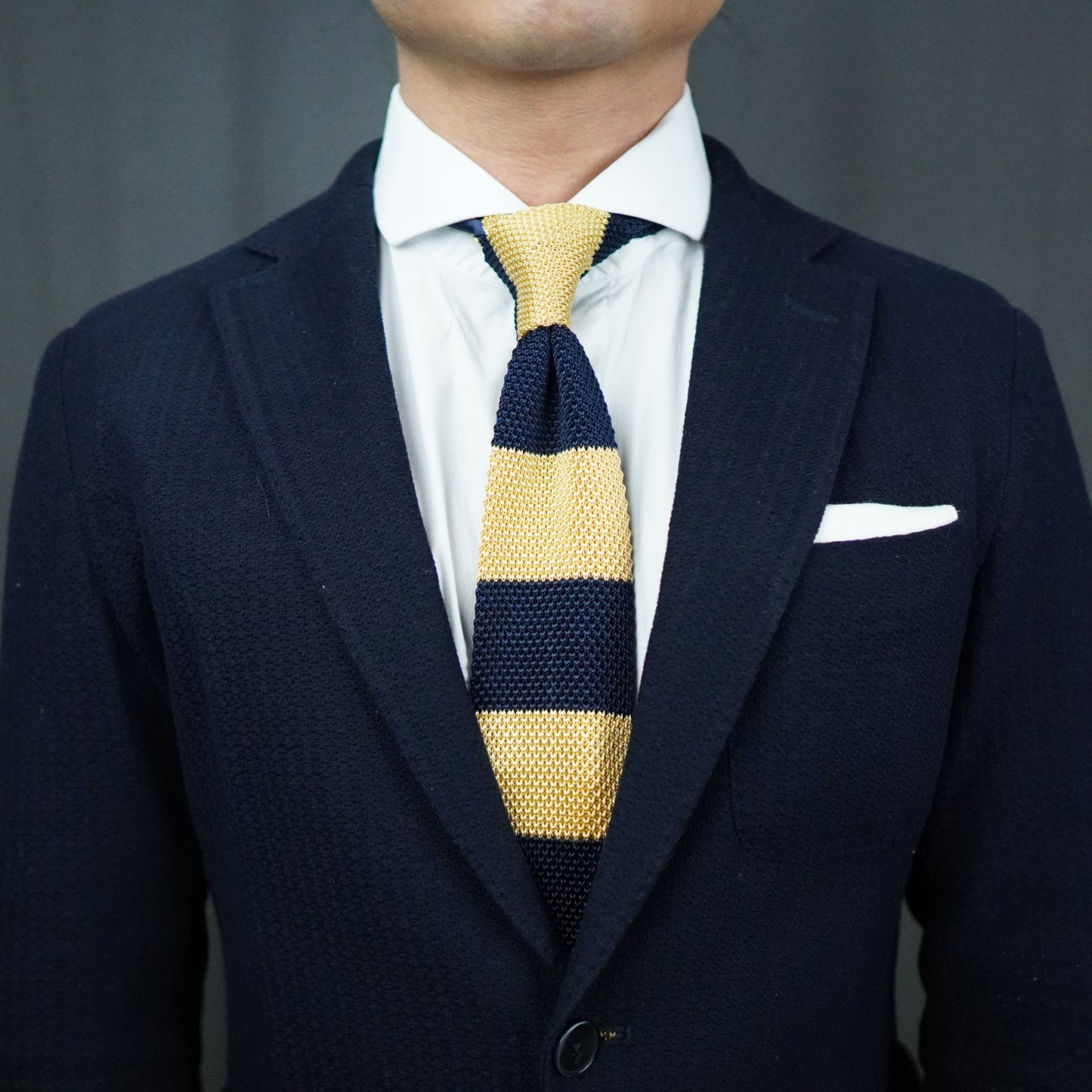 the paris silk knit tie chestie