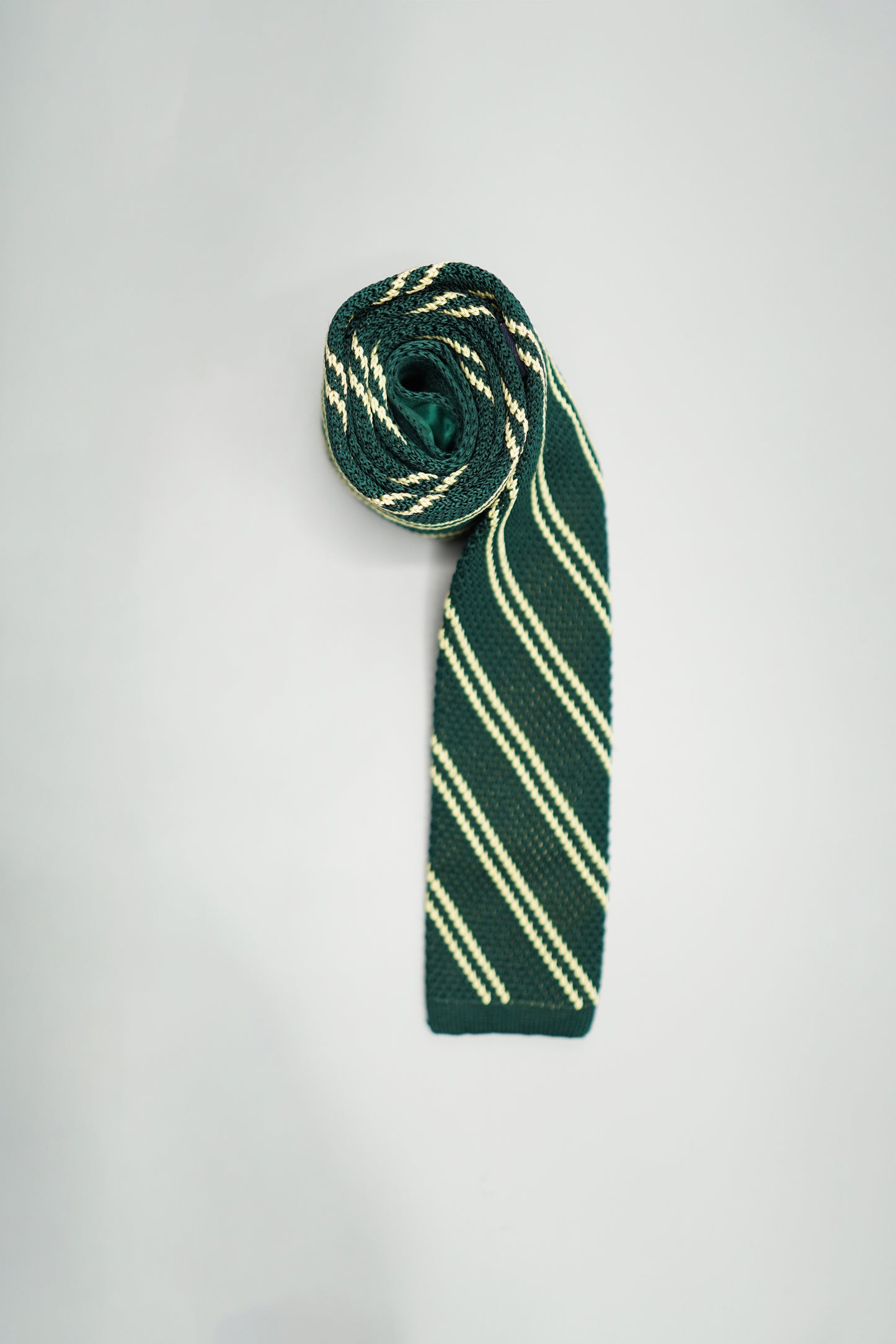 the philly silk knit tie rolled